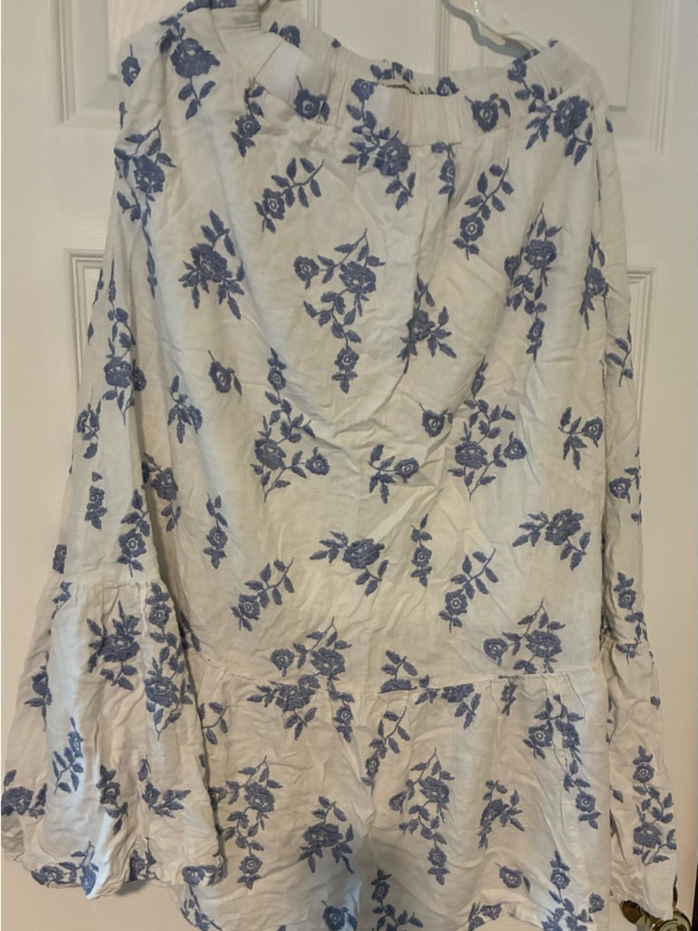 Abercrombie & Fitch White Maxi Skirt with Blue Floral Print